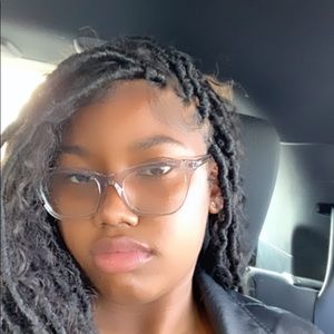 Meet your Posher, Jaiya